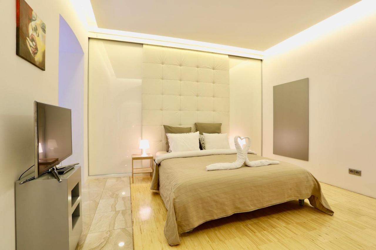 Residence Caesar By Homester Brno Bagian luar foto